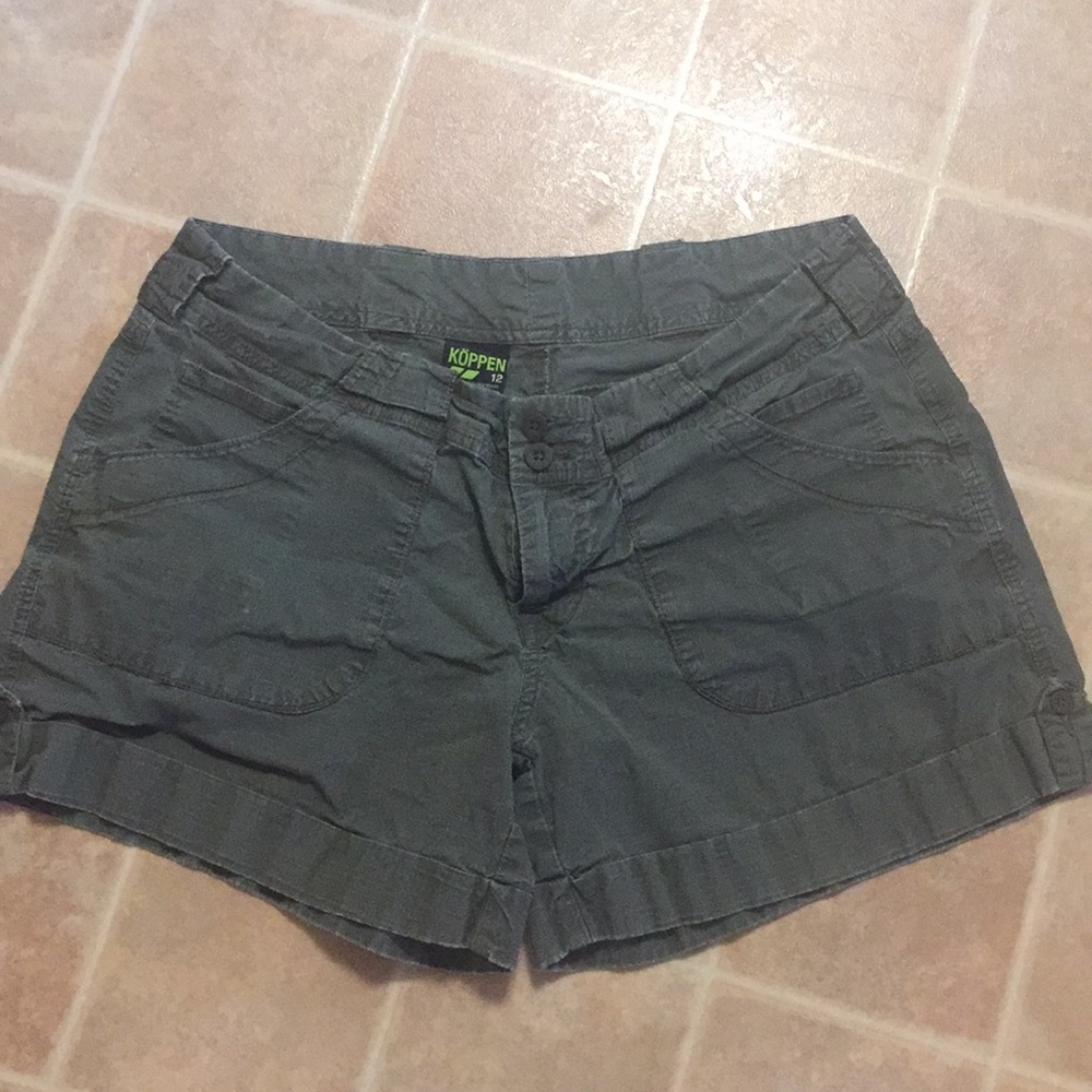 Koppen rip stop shorts